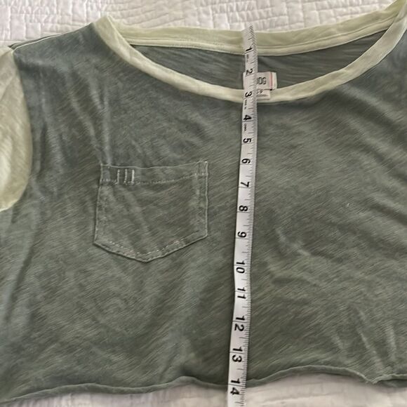 NWT Urban Outfitters Green Short sleeve Crop Top Size S - Picture 6 of 6